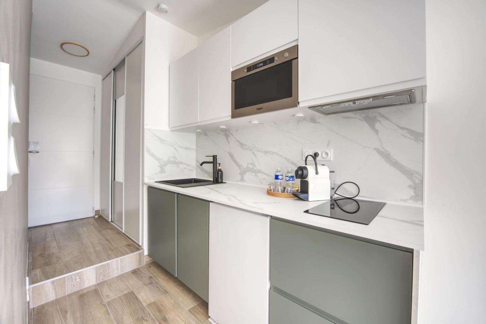 Apartment Emeraude ~ Jardin ~ Parking ~ Climatisation *